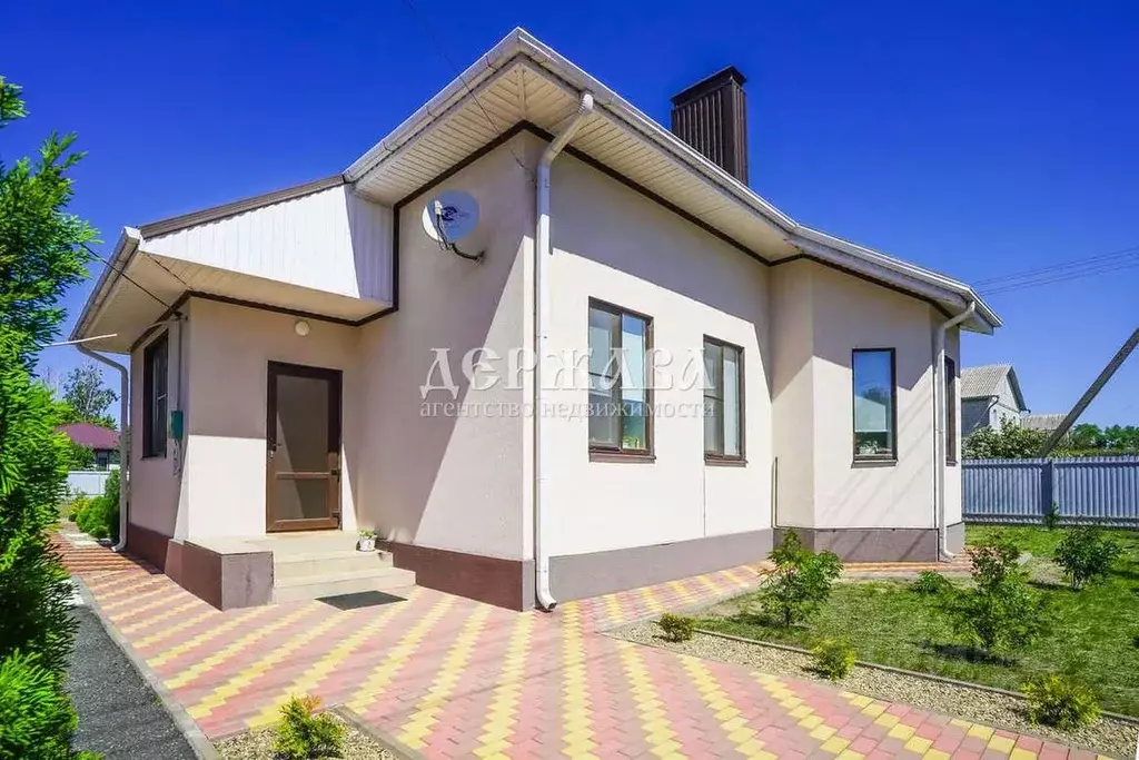 Коттедж в Белгородская область, Старооскольский городской округ, с. ... - Фото 1