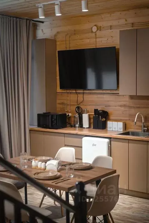 Дом в Кабардино-Балкария, Эльбрусский район, с. Терскол  (70 м) - Фото 2