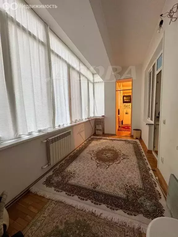 2-комнатная квартира: Махачкала, улица Юсупова, 86 (86 м) - Фото 1