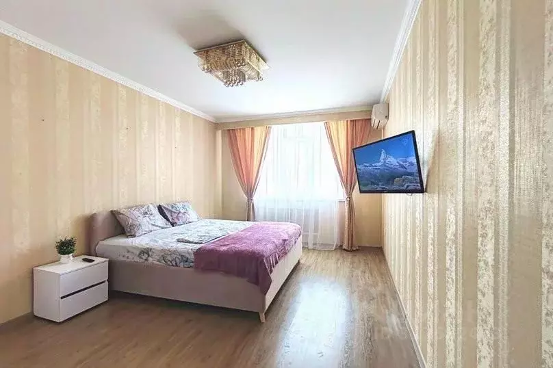 2-к кв. Оренбургская область, Оренбург ул. Гаранькина, 23 (75.0 м) - Фото 1