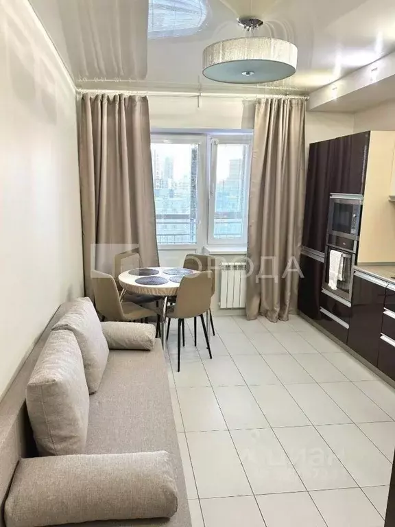 1-к кв. Новосибирская область, Новосибирск Ипподромская ул., 21 (58.0 ... - Фото 1