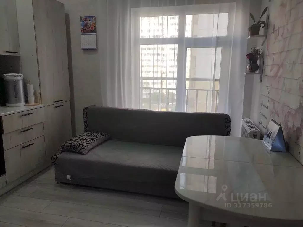 1-к кв. Краснодарский край, Сочи Донская мкр, пер. Чехова, 8 (44.0 м) - Фото 1