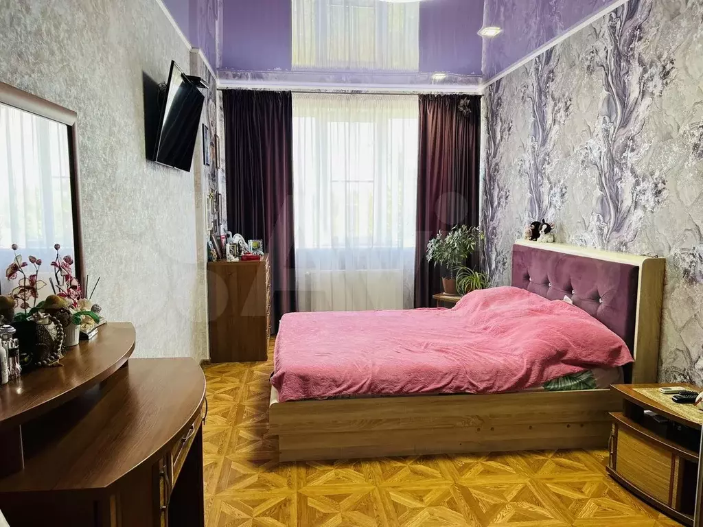 2-к. квартира, 60 м, 1/3 эт. - Фото 1