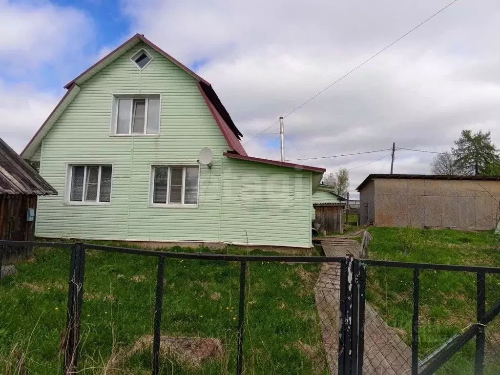 Дом в Коми, с. Усть-Кулом ул. Центральная, 171А (72 м) - Фото 1