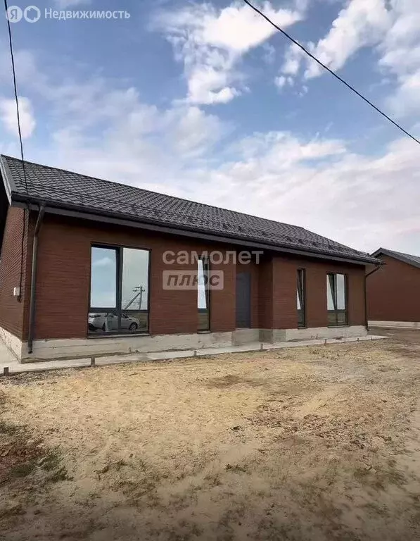 Дом в Элиста, территория Восточная Промзона (100 м) - Фото 0