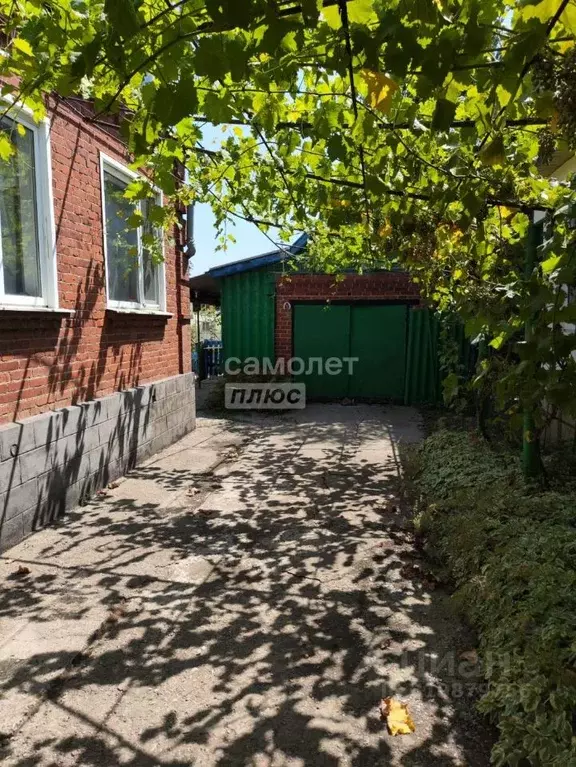 Дом в Краснодарский край, Абинск Красная ул. (57 м) - Фото 1