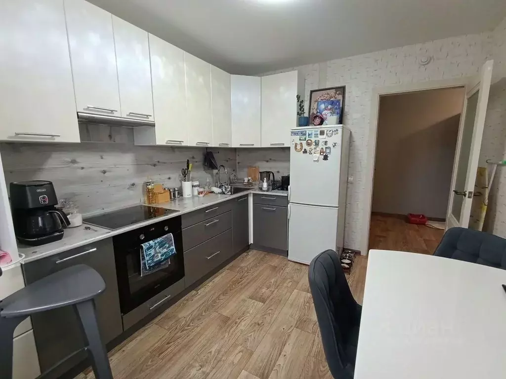 2-к кв. Свердловская область, Дегтярск Клубная ул., 5 (50.0 м) - Фото 2