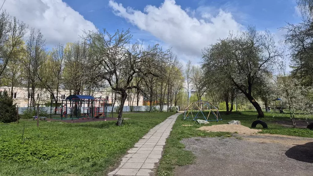 Продаётся 4-к квартира, 61.1 м - Фото 1