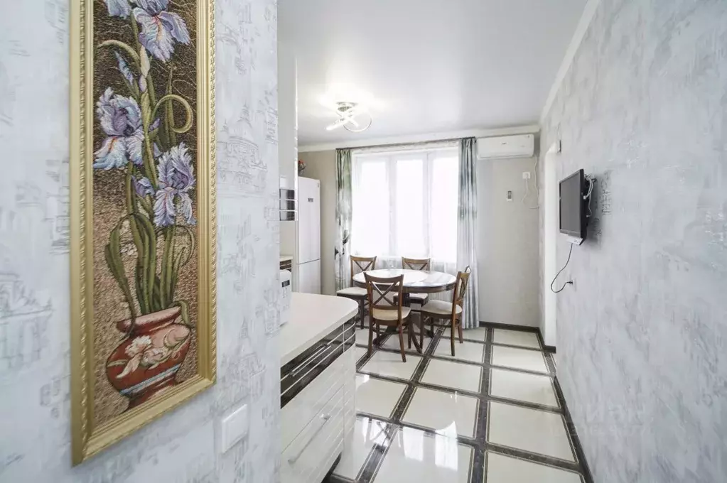 2-к кв. Краснодарский край, Краснодар Уральская ул., 75к2 (60.0 м) - Фото 1