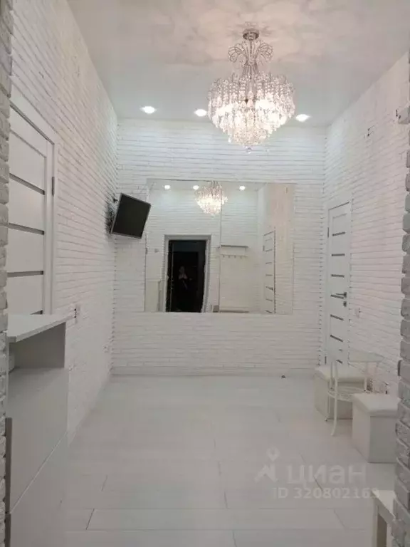2-к кв. Саха (Якутия), Якутск ул. Дзержинского, 1 (50.0 м) - Фото 1