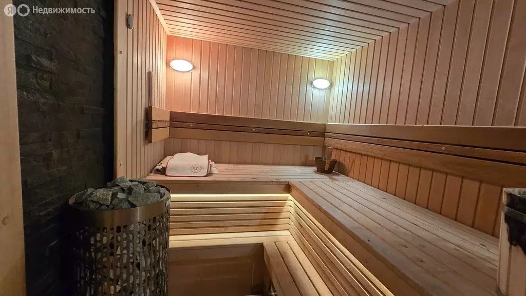 Дом в Ульяновск, улица Садовникова, 9 (242 м) - Фото 0