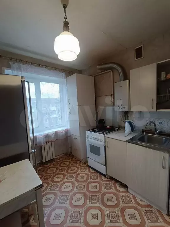 2-к. квартира, 45 м, 5/5 эт. - Фото 0