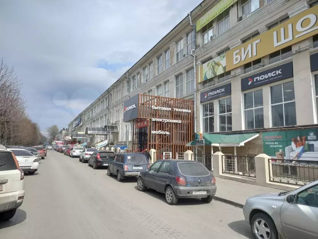 Свободного назначения в ТЦ 208 кв.м с трафиком - Фото 1