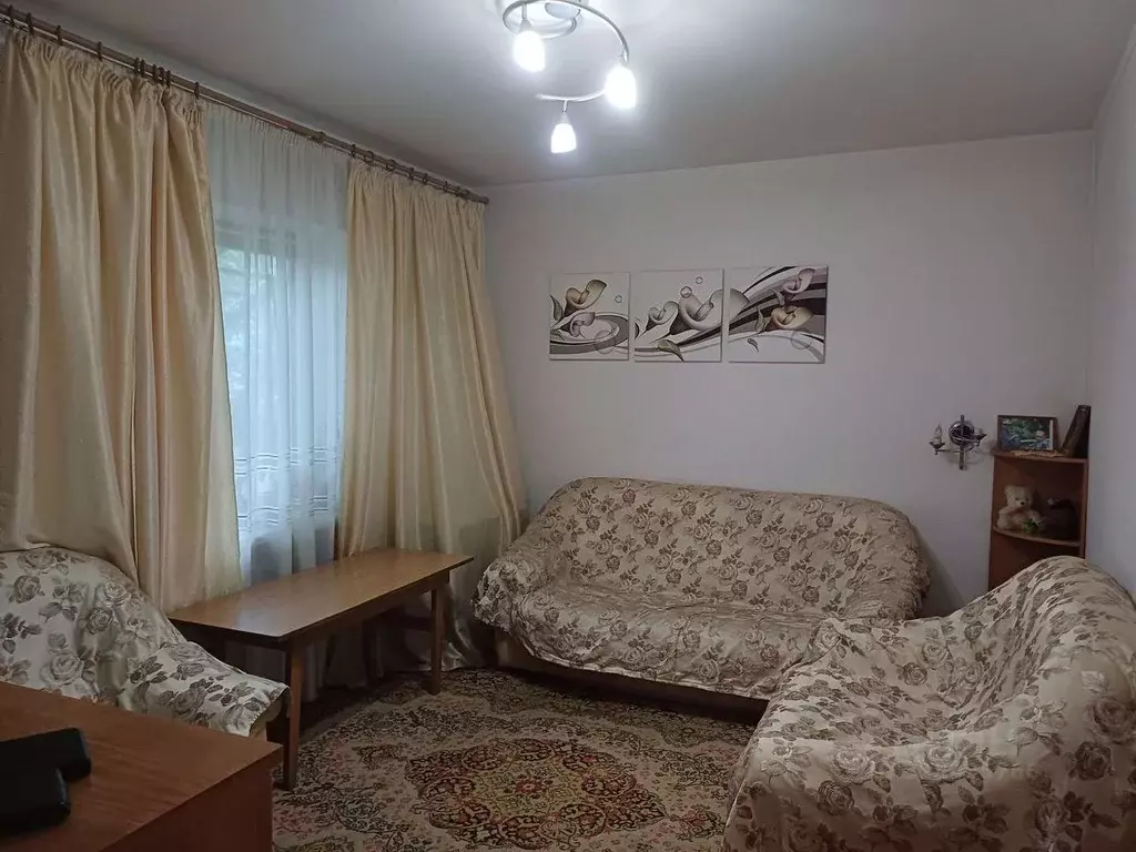 Дом в Кабардино-Балкария, Нальчик ул. Островского, 58 (148 м) - Фото 2