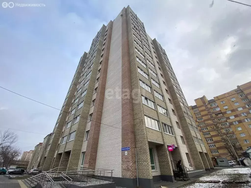 2-комнатная квартира: Тамбов, Коммунальная улица, 72А (71.1 м) - Фото 0