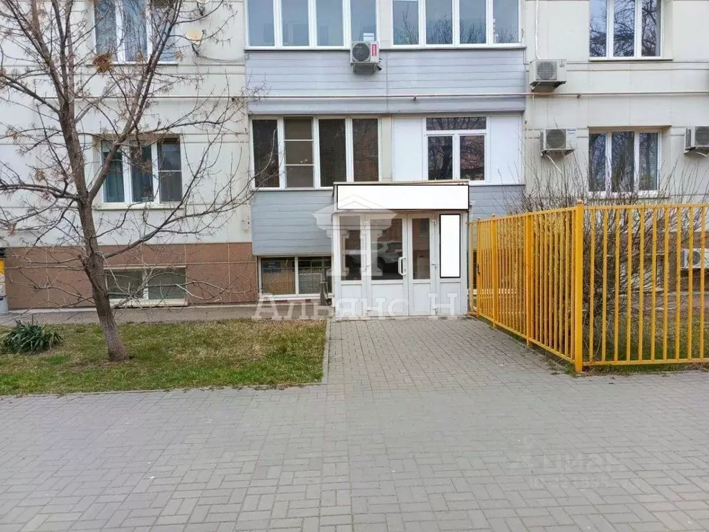 Помещение свободного назначения в Ростовская область, Азов Азовский ... - Фото 1