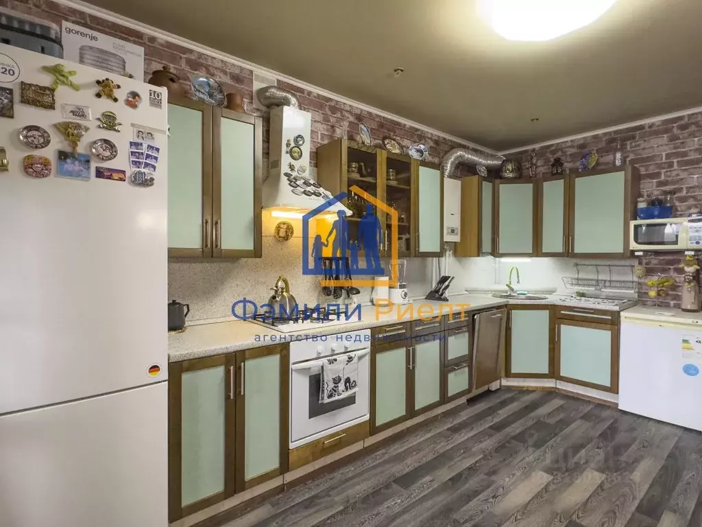 2-к кв. Калужская область, Белоусово Жуковский район, ул. Гурьянова, ... - Фото 1