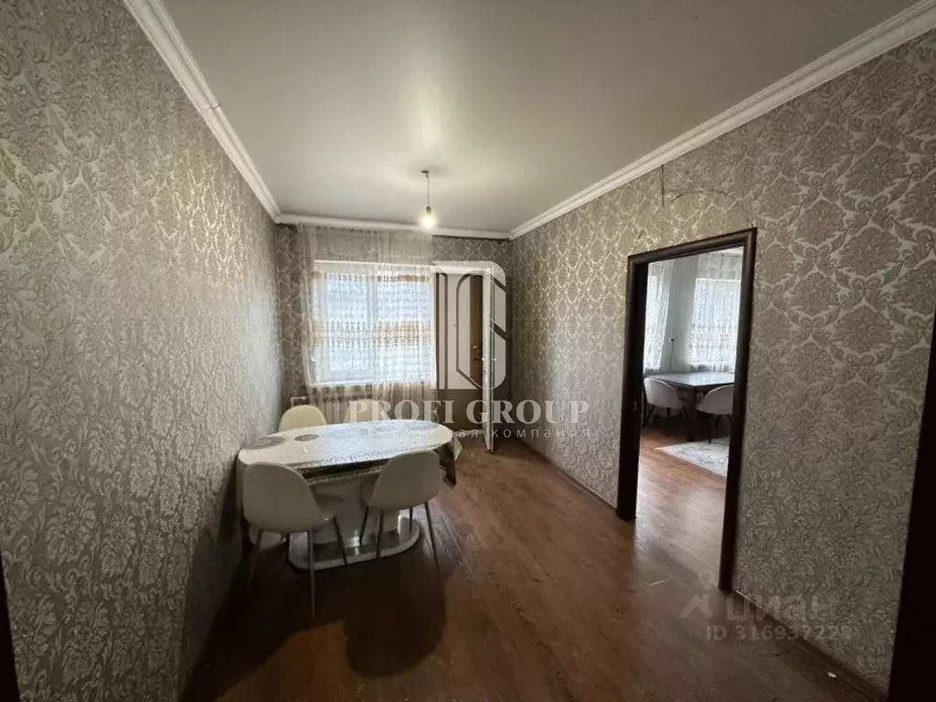 3-к кв. Дагестан, Махачкала ул. Ирчи Казака (80.0 м) - Фото 1