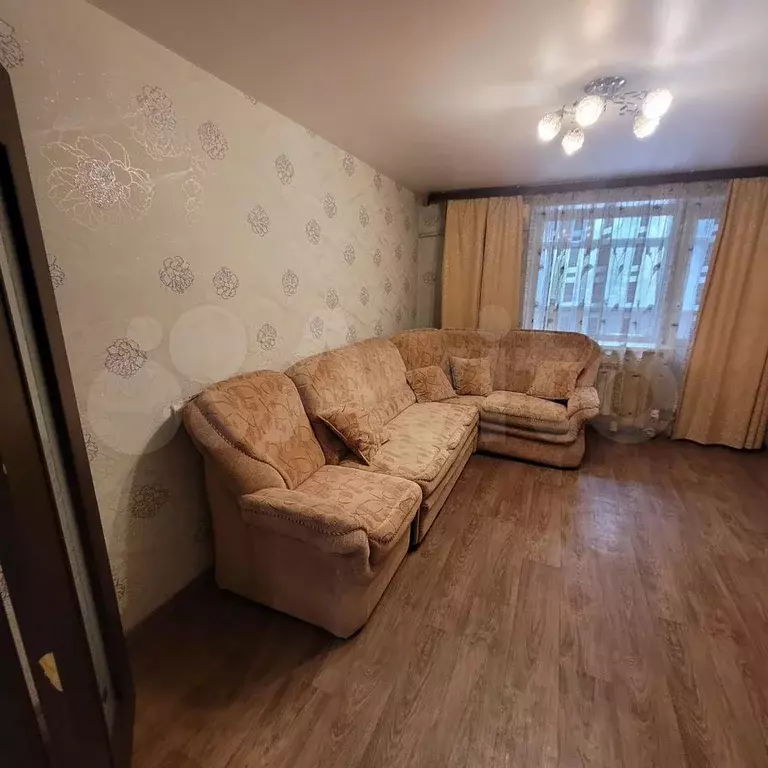 3-к. квартира, 62 м, 2/9 эт. - Фото 1