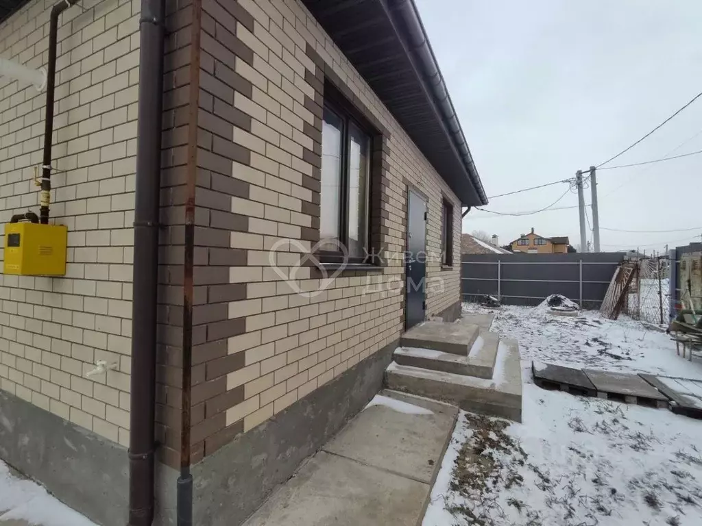 Дом в Волгоградская область, Краснослободск Среднеахтубинский район, ... - Фото 1