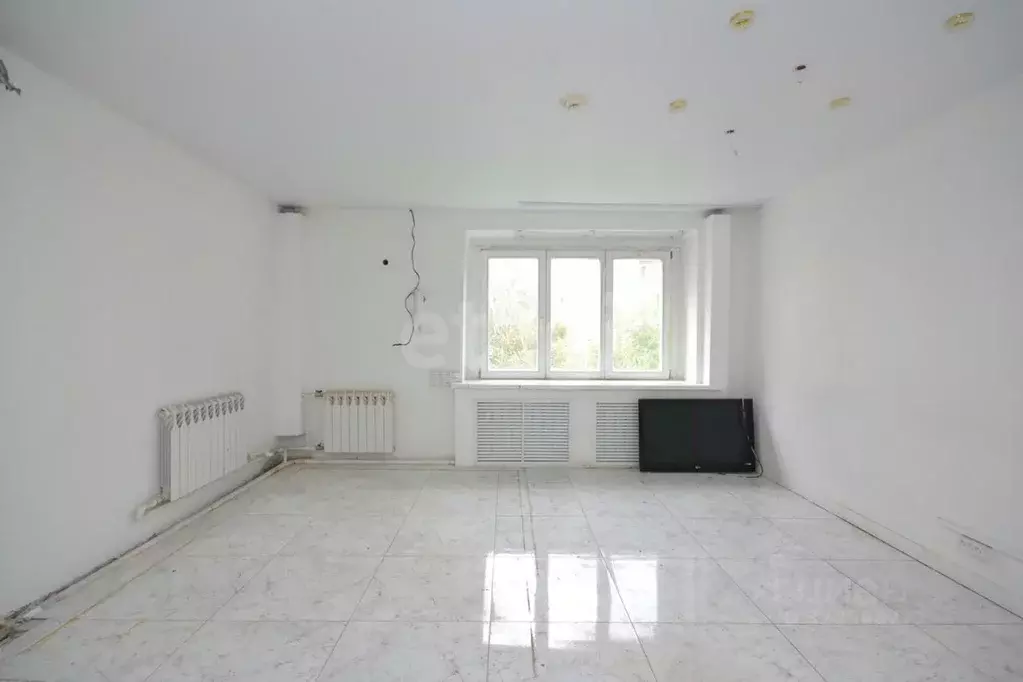 Офис в Саха (Якутия), Якутск ул. Пояркова, 8 (54 м) - Фото 1