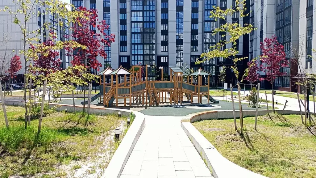 2-к кв. Калининградская область, Калининград Закатная ул., 29к3 (70.1 ... - Фото 0