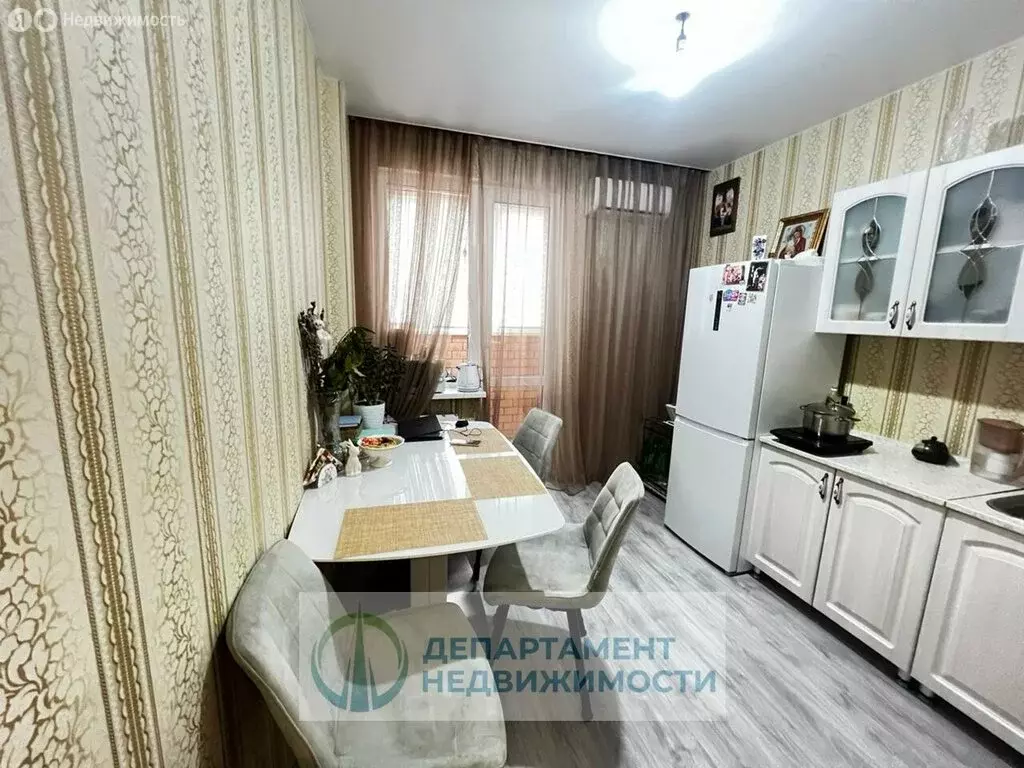 1-комнатная квартира: Краснодар, улица им. Героя Яцкова И.В., 1/10 ... - Фото 1