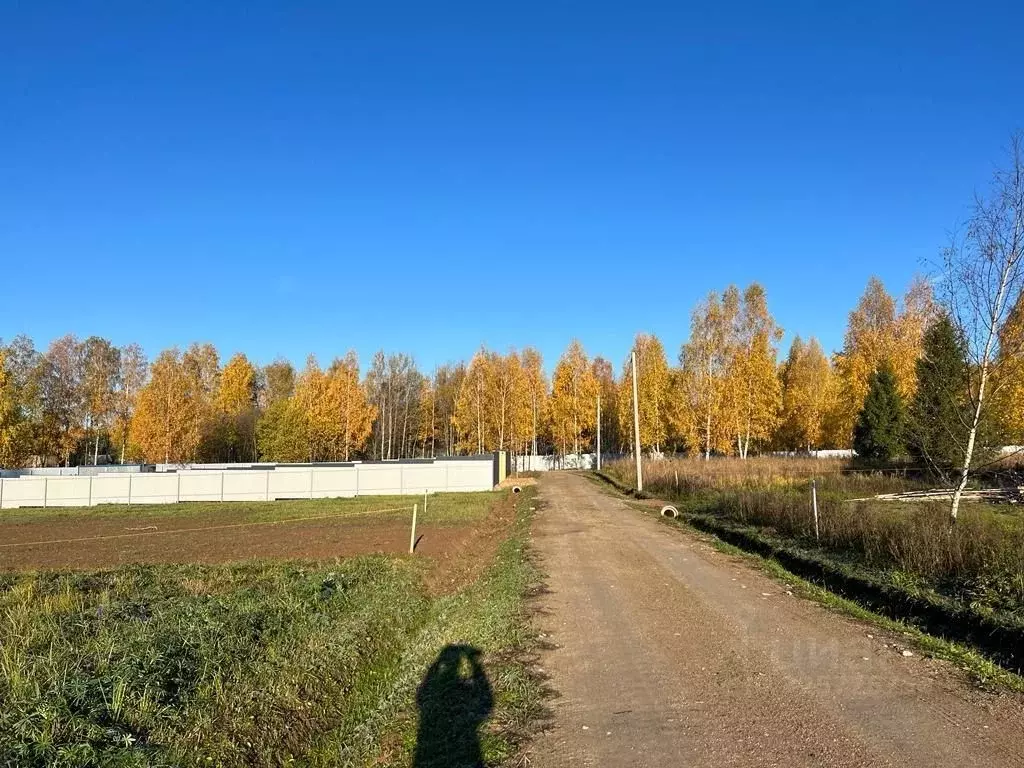Участок в Московская область, Волоколамский муниципальный округ, д. ... - Фото 2