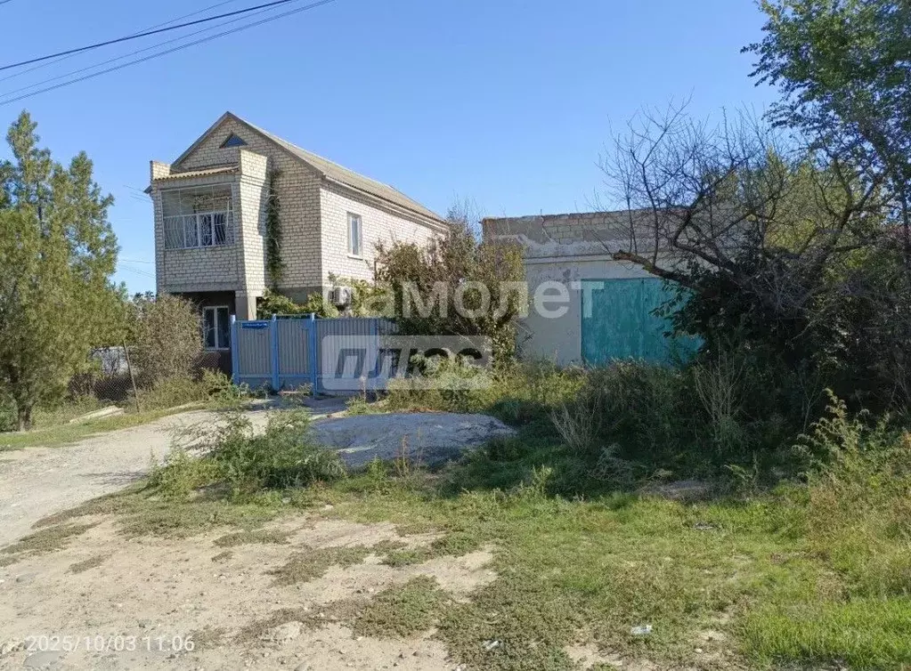 Дом в Калмыкия, Элиста ул. Халхин Гол (123 м) - Фото 1