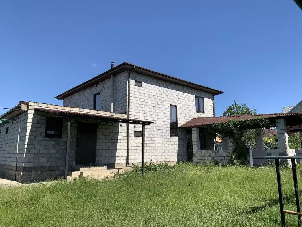 Коттедж в Воронежская область, Семилукский район, с. Губарево ул. Мира ... - Фото 1