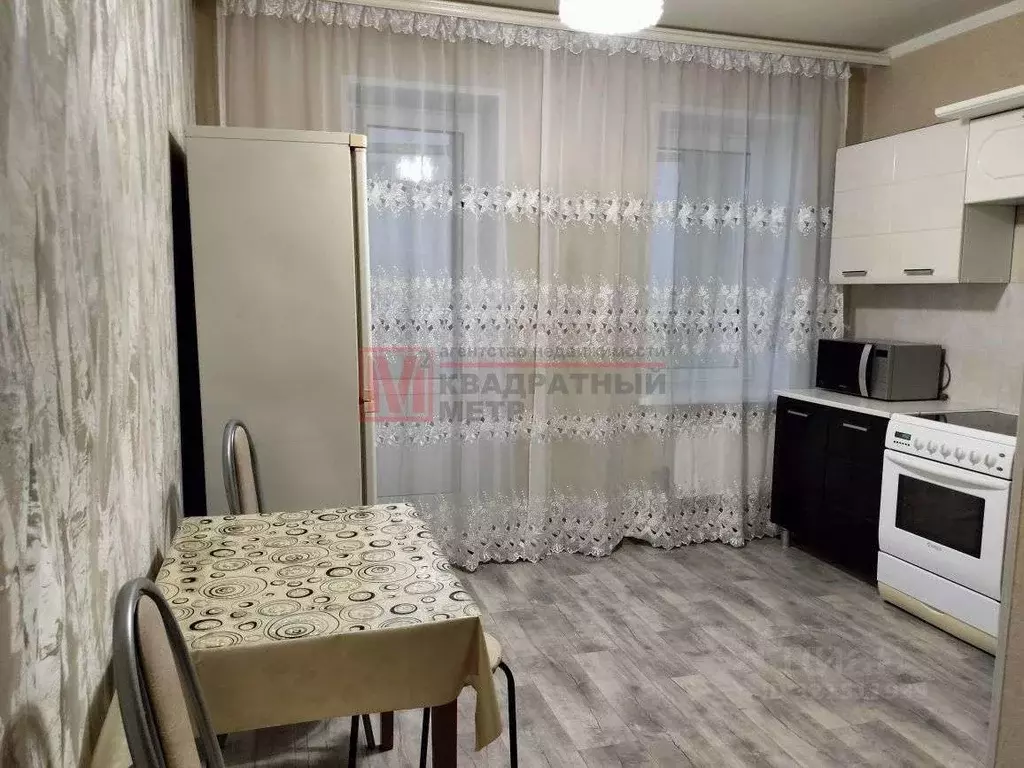 1-к кв. Белгородская область, Старый Оскол Дубрава мкр, 1 кв-л, 21 ... - Фото 1