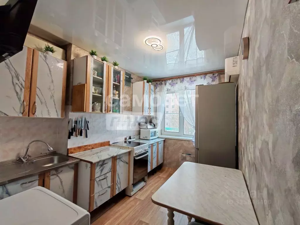 2-к кв. Хабаровский край, Комсомольск-на-Амуре ул. Дикопольцева, 38 ... - Фото 2