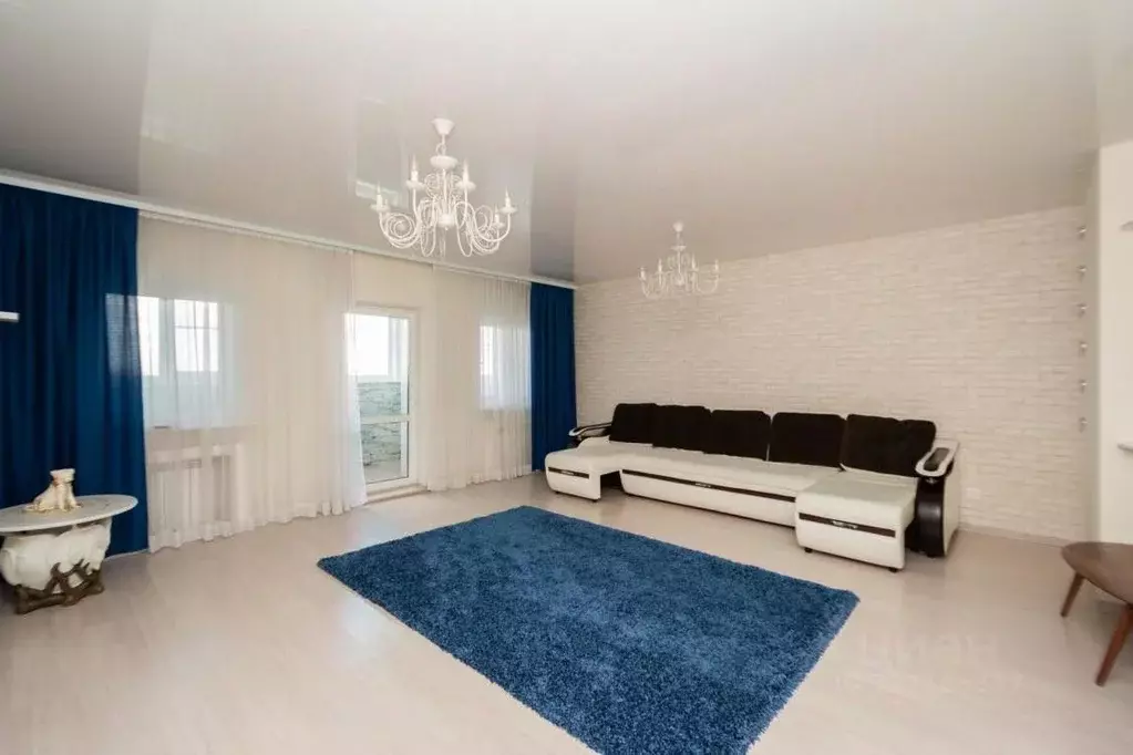 3-к кв. Иркутская область, Иркутск просп. Маршала Жукова, 5/4 (97.2 м) - Фото 1