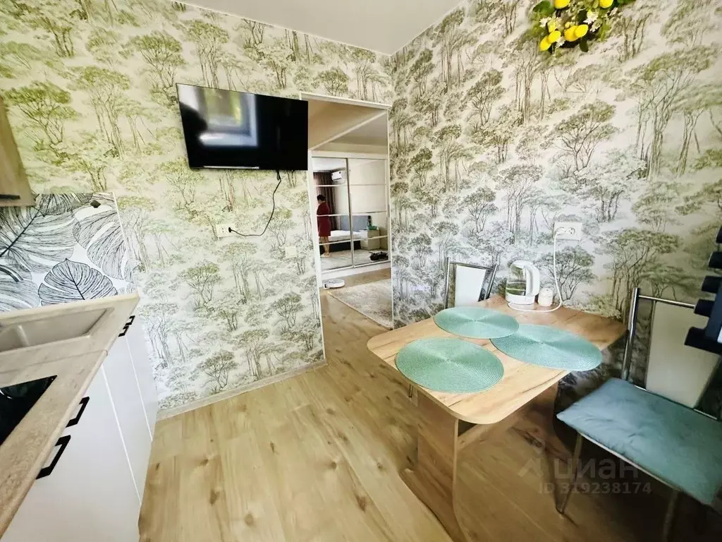 2-к кв. Хабаровский край, Хабаровск Краснореченская ул., 101А (32.8 м) - Фото 0
