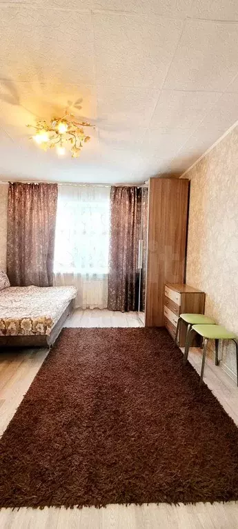 Комната 18,5 м в 1-к., 2/5 эт. - Фото 0