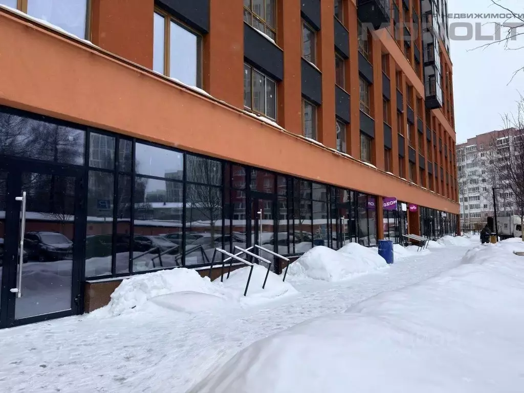 Торговая площадь в Свердловская область, Екатеринбург просп. ... - Фото 2