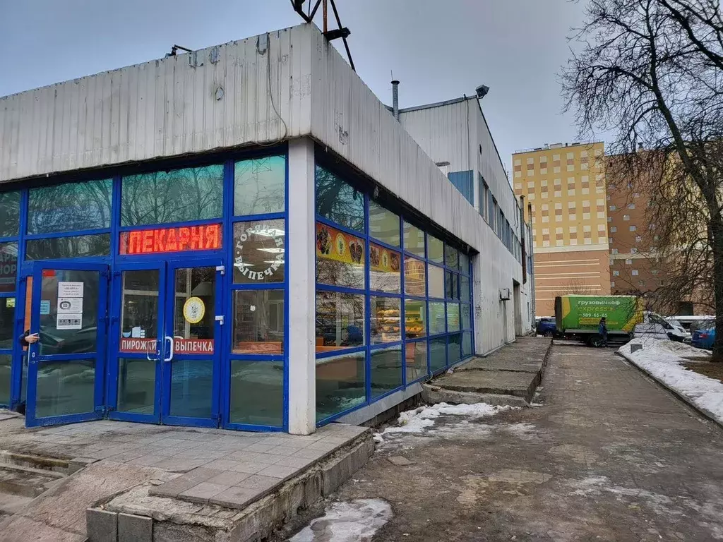Торговая площадь в Санкт-Петербург просп. Стачек, 66 (15 м) - Фото 1