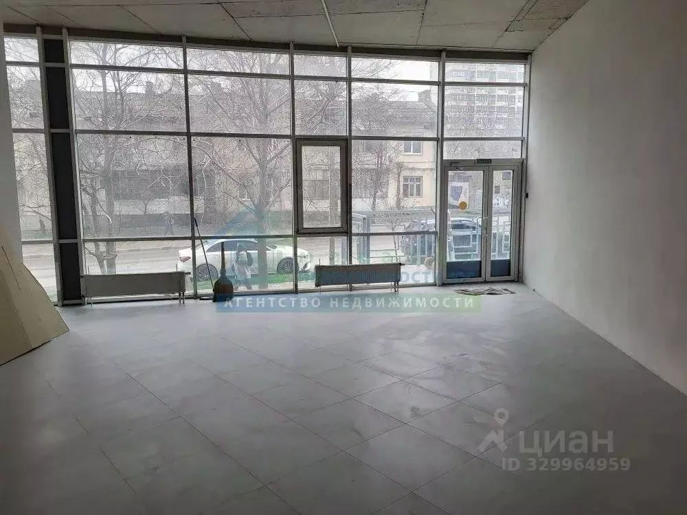 Помещение свободного назначения в Краснодарский край, Новороссийск ул. ... - Фото 1