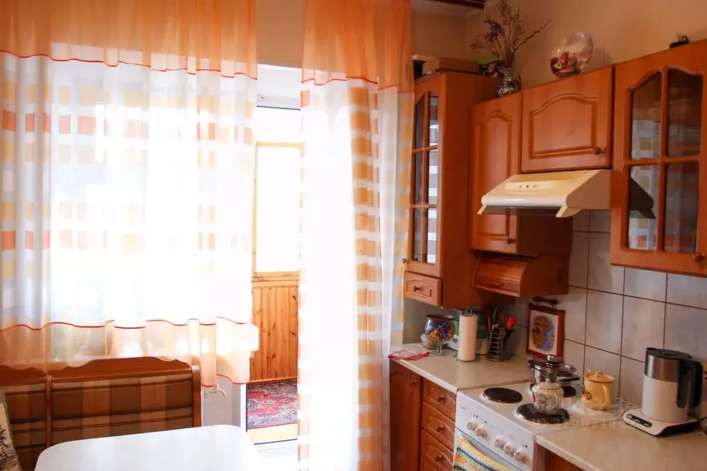 2-к кв. Ханты-Мансийский АО, Сургут ул. Лермонтова, 6 (52.1 м) - Фото 1