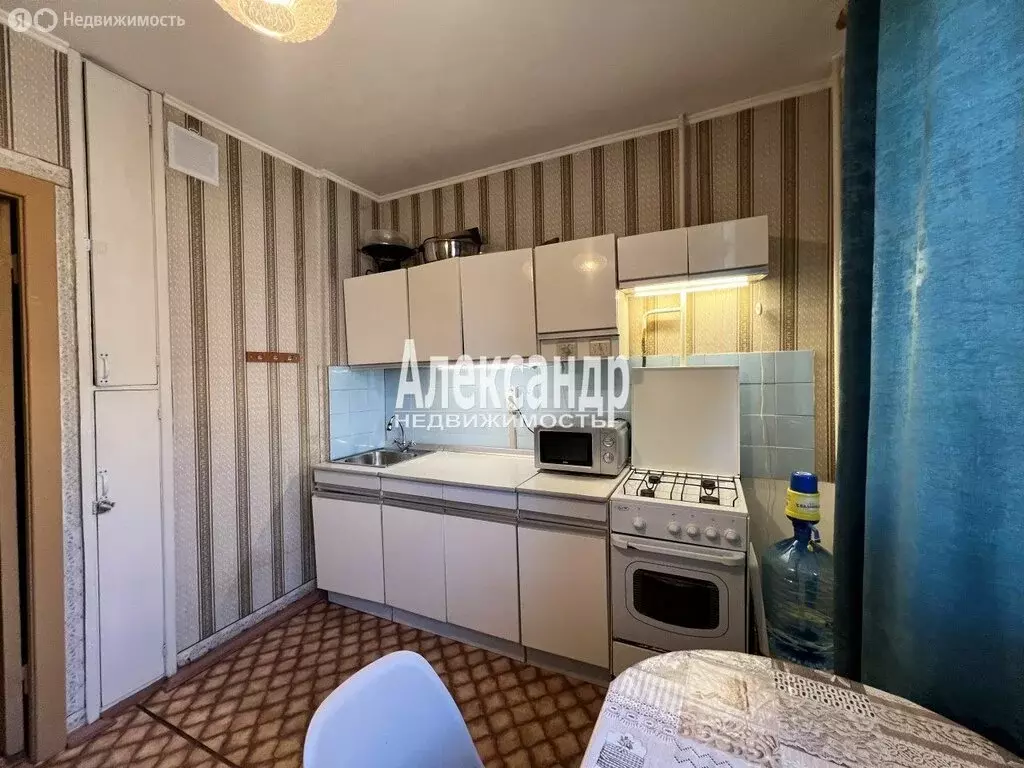 1-комнатная квартира: Санкт-Петербург, улица Кораблестроителей, 35Г ... - Фото 2