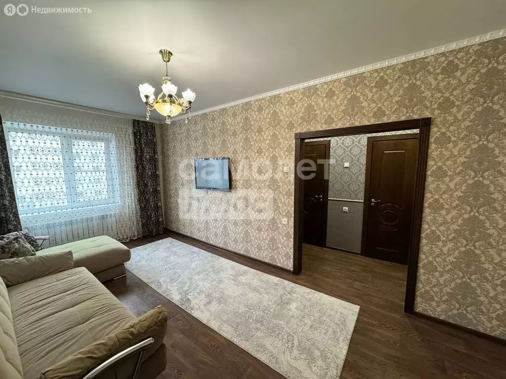 1-комнатная квартира: Астрахань, микрорайон имени Бабаевского, улица ... - Фото 1