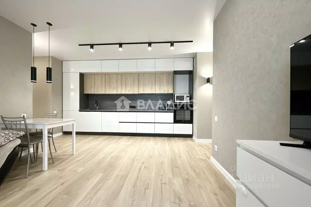 4-к кв. Карелия, Петрозаводск проезд Вьюжный, 12 (68.7 м) - Фото 1