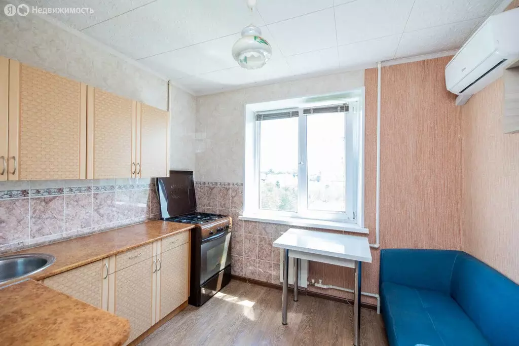 2-комнатная квартира: Оренбург, Полигонная улица, 8 (51 м) - Фото 0