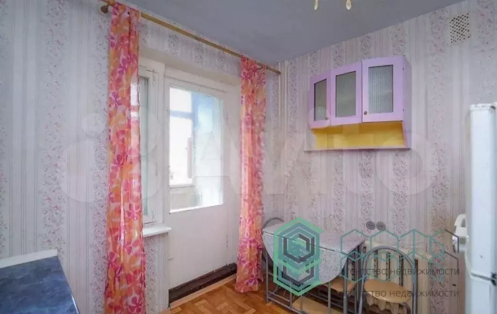 2-к. квартира, 49 м, 2/5 эт. - Фото 0