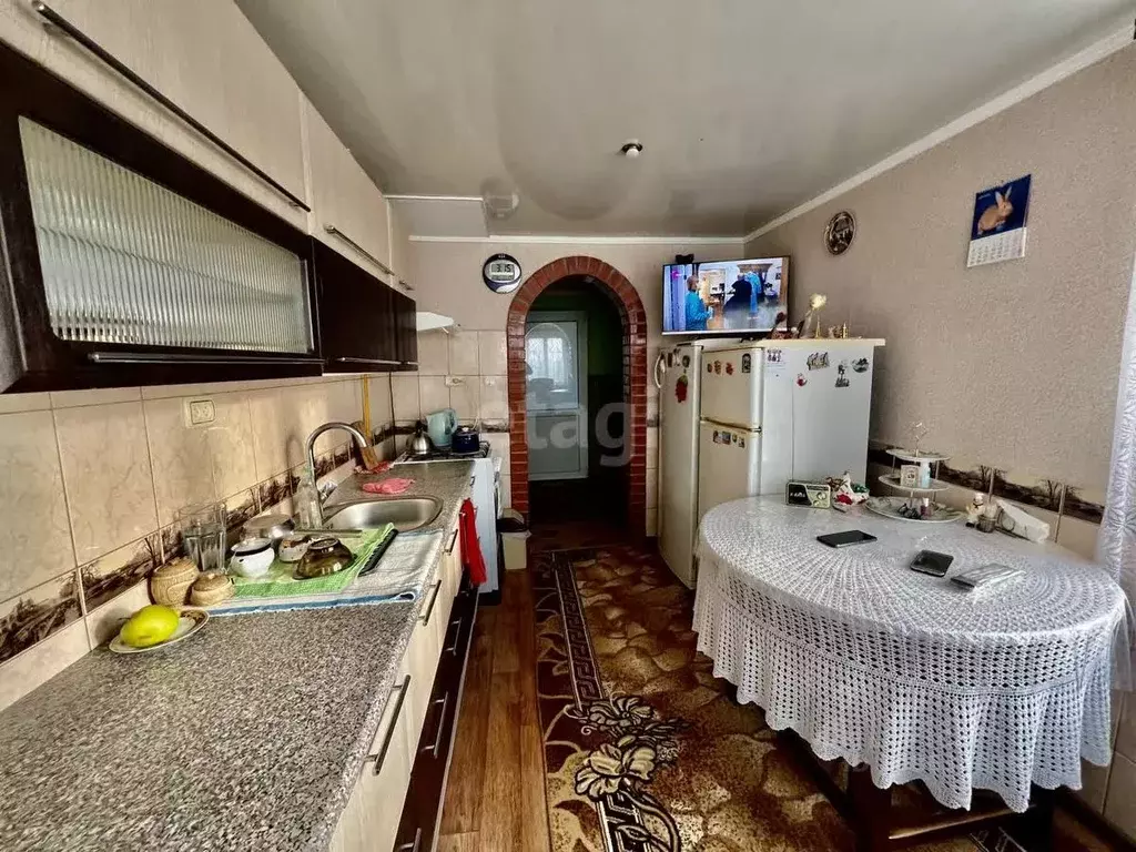 Дом в Крым, Сакский район, Крайненское с/пос, с. Трудовое ул. ... - Фото 1