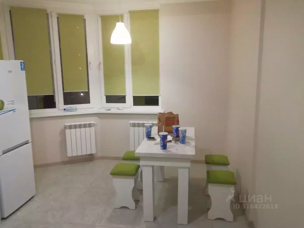 3-к кв. Московская область, Балашиха ул. Дмитриева, 8 (72.0 м) - Фото 1