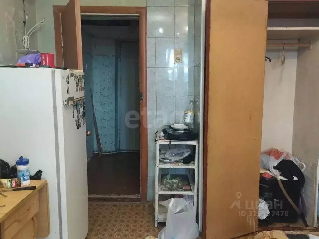 Комната Челябинская область, Миасс ул. 8 Июля, 12 (11.9 м) - Фото 1