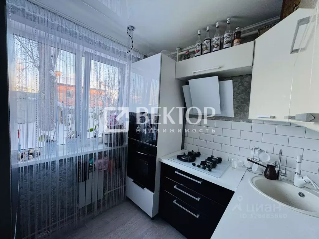 2-к кв. Костромская область, Кострома Советская ул., 96А (47.0 м) - Фото 2