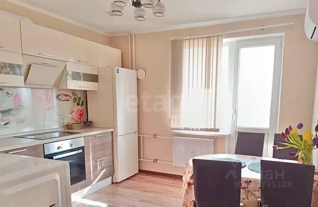 2-к кв. Краснодарский край, Анапа ш. Супсехское, 26к9 (56.5 м) - Фото 0