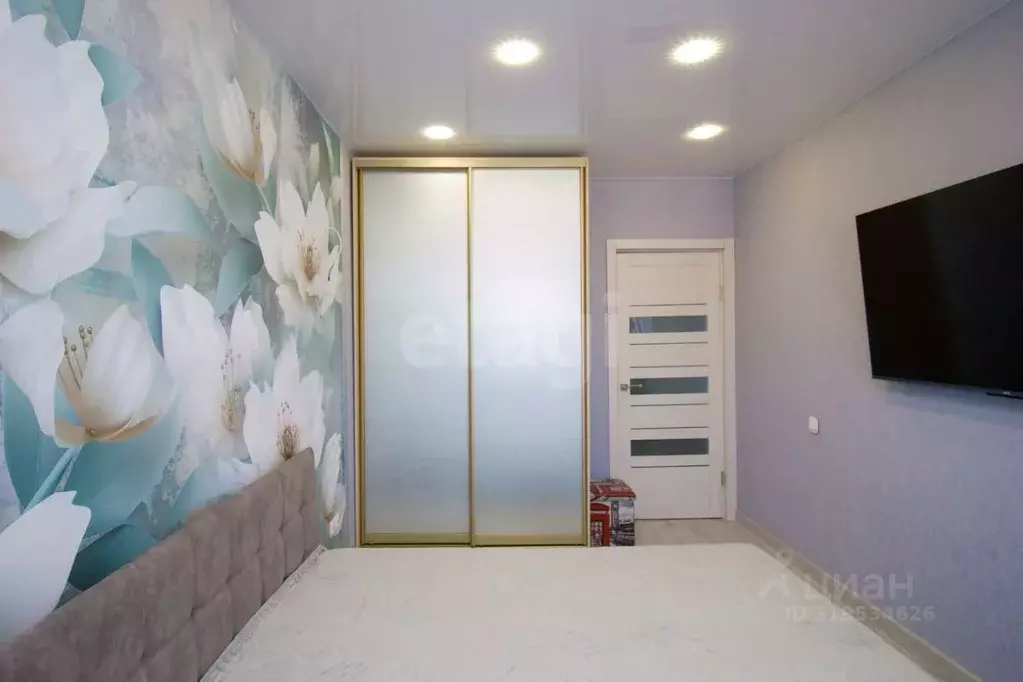 3-к кв. Калужская область, Калуга ул. Генерала Попова, 18к2 (65.5 м) - Фото 1